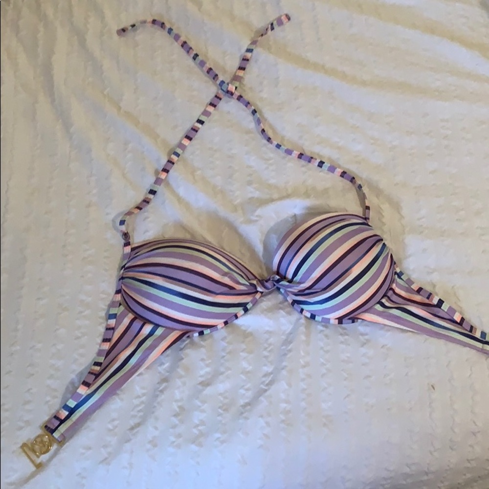PRETTY VICTORIA’S SECRET SHINY STRIPE BIKINI TOP 34DD